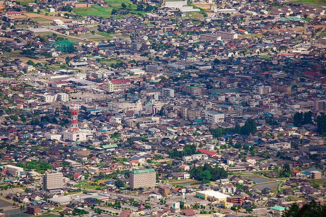 創業50年だからこそ。正確な市場調査による価格提示ができる